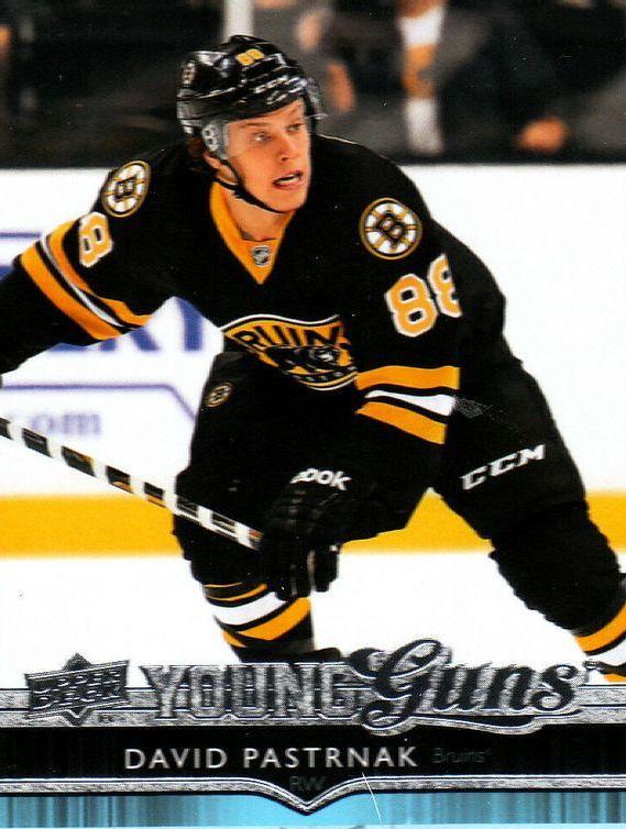 2014–15 Upper Deck Series 2 David Pastrnak #495 Young Guns — exact card front